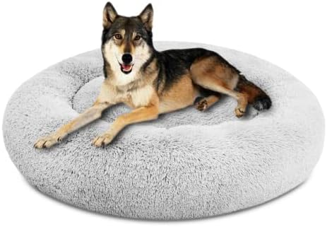 SAVFOX 45 inches Calming Donut Dog Bed by SAVFOX