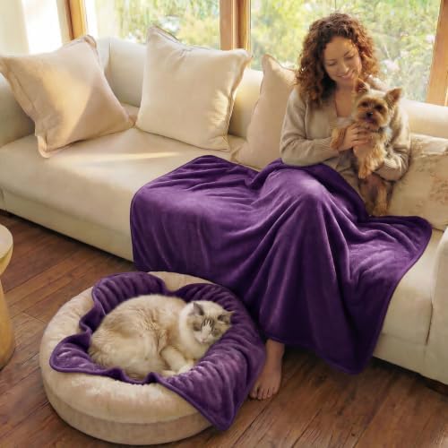 Luciphia Waterproof Pet Blanket, Washable Reversible Sherpa Fleece Throw - Image 4