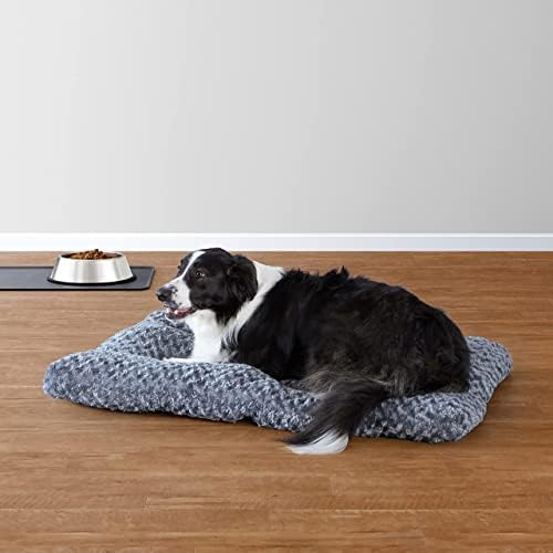 Amazon Basics Washable Cat and Dog Bed, Cozy Crate Pad - Image 6