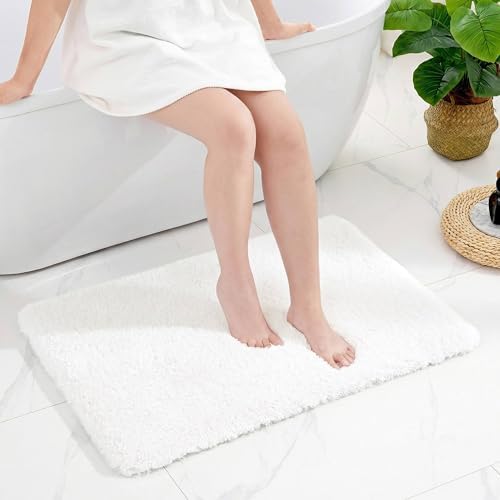 Disolla White Bathroom Rugs 24x36, Microfiber Non-Slip Plush Thick Bath Mat by Disolla