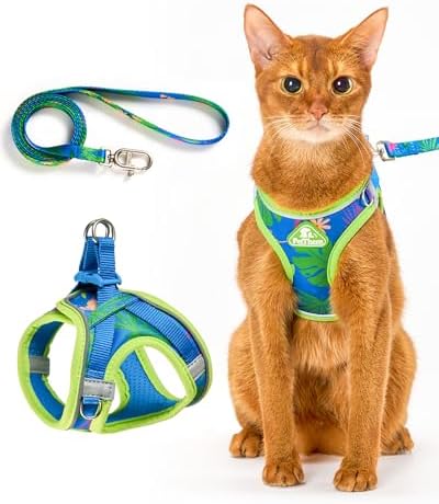 PetThem Upgraded Cat Harness and Leash Set by PetThem