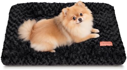 Dog Bed Crate Pad by ULIGOTA