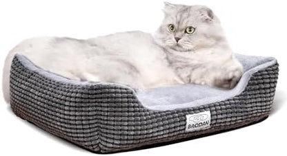 Small Dog & Cat Bed by Baodan