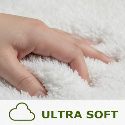Cute Green Scalloped Bathroom Runner Rug, Fun Plush Luxury Microfiber Bath Rug - Image 4