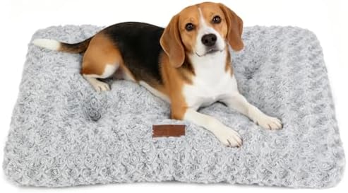 Dog Bed Crate Pad by ULIGOTA