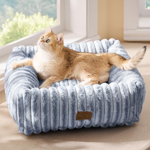 Bedsure ComfyFleece® Cute Dog Bed by BEDSURE