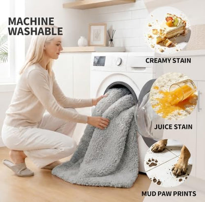 ILANGO Bathroom Rugs 24" × 17", Extra Soft Absorbent Microfiber Bath Rugs - Image 3