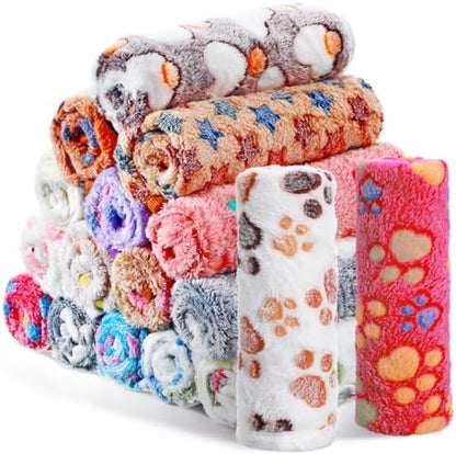Chumia 18 Pcs Fleece Puppy Blanket by Chumia