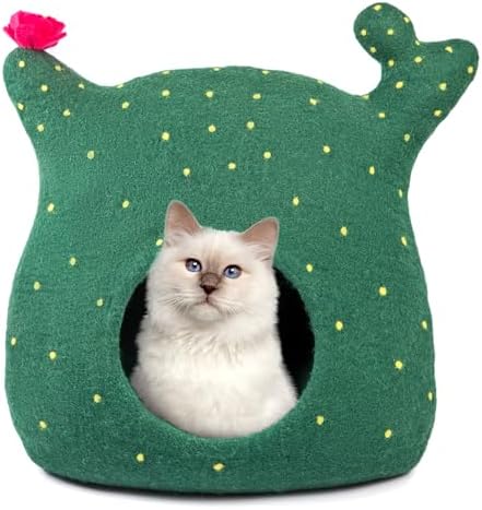 Luxurious Merino Wool Cat Cave by Woolygon