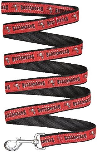 Tampa Bay Buccaneers Leash by PETSFIRST
