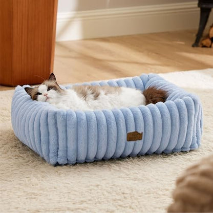 Bedsure ComfyFleece® Cute Dog Bed by BEDSURE