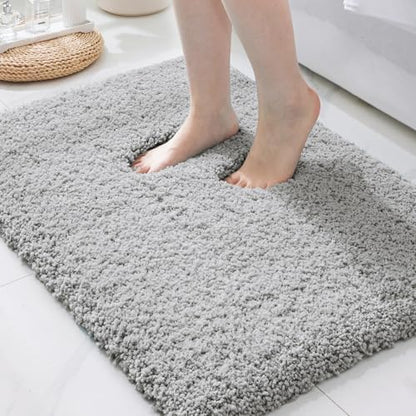 ILANGO Bathroom Rugs 24" × 17", Extra Soft Absorbent Microfiber Bath Rugs by ILANGO