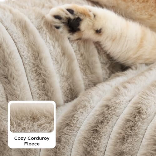 Bedsure ComfyFleece® Shown on TV Fluffy Dog Couch - Image 4