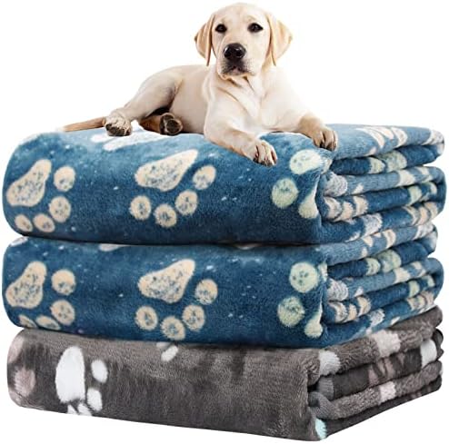 Rezutan Blanket for Large Dogs & Cats Soft Reversible Cute Paw 40"x31" by Rezutan