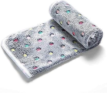 1 Pack 3 Blankets Super Soft Cute Dot Pattern Pet Blanket Flannel Throw - Image 4