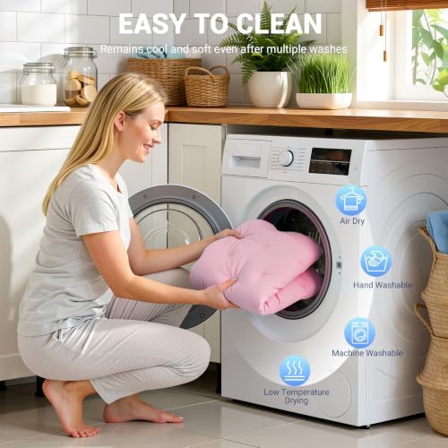Q-Max>0.5 Dog Cooling Mat, Cloud Pink - Image 5