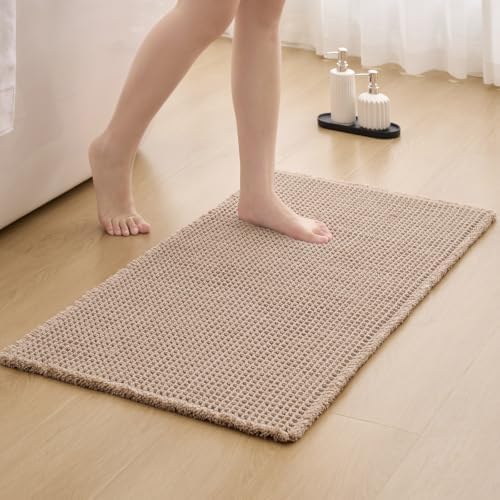 ILANGO Upgraded Waffle Bath Rug 20x32, Super Absorbent Non Slip Bath Mat by ILANGO